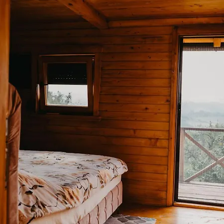 Djedovo Ognjiste 2 アパート Trnjani